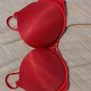 Victoria's Secret Bombshell bra 34D
